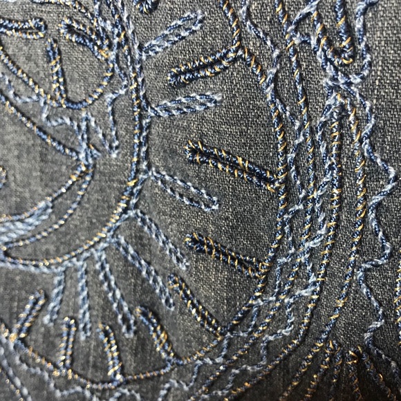 Legatte Embroidered Denim Jean Jacket Made n Italy - Picture 6 of 8